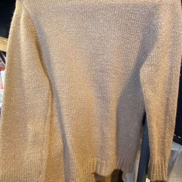 Nucci golden button sweater - Picture 5 of 5